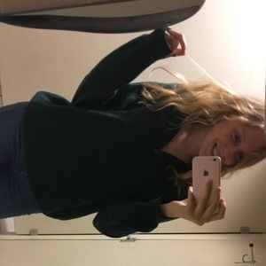 Meet your Posher, Abbie